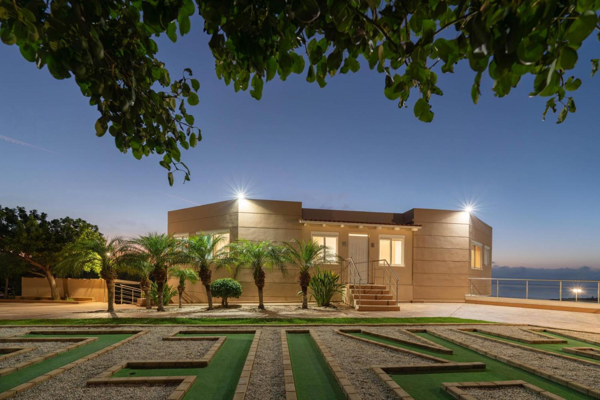 Villa Ariella With Sea View Agia Marina Exteriér fotografie