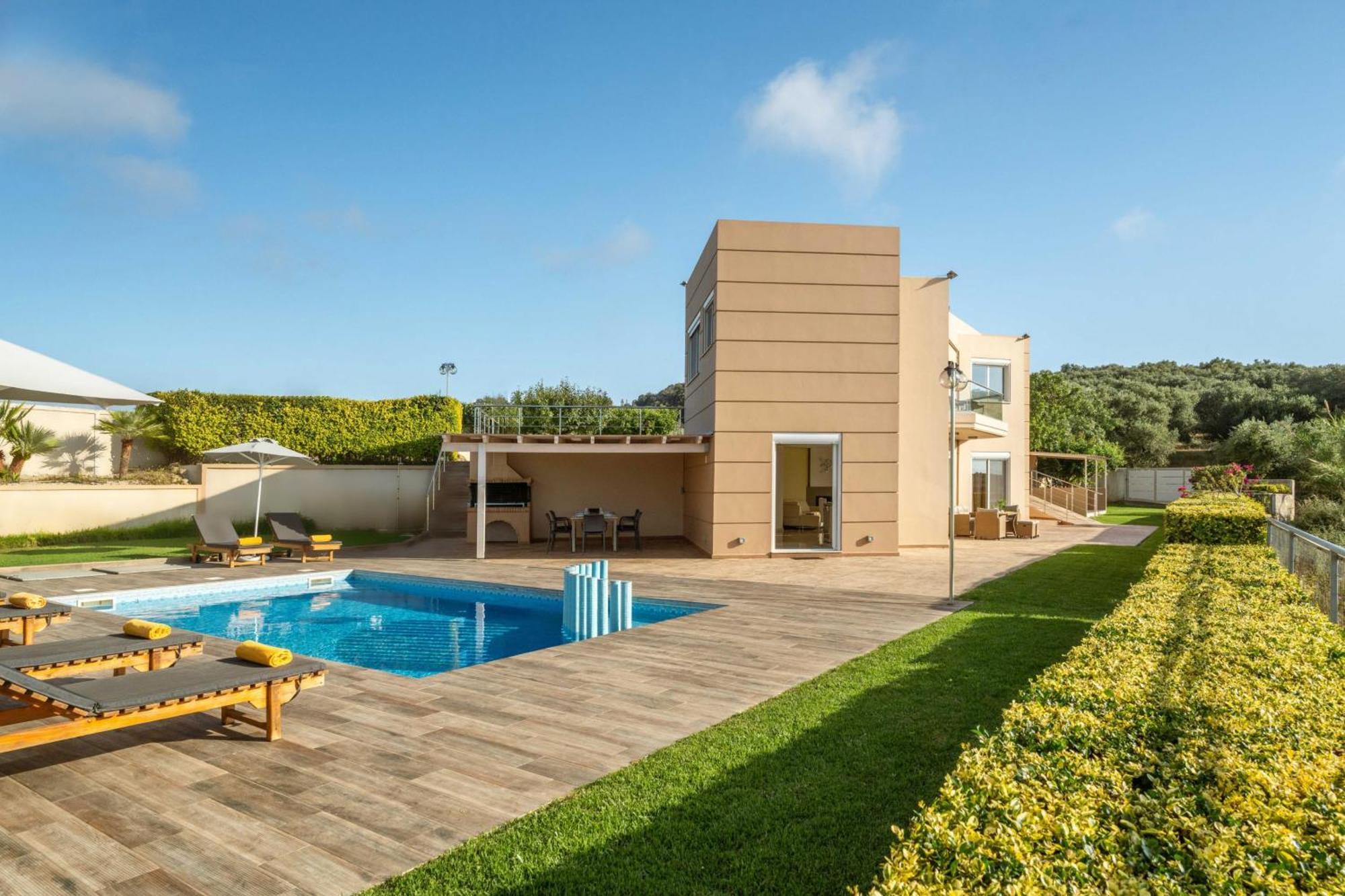 Villa Ariella With Sea View Agia Marina Exteriér fotografie