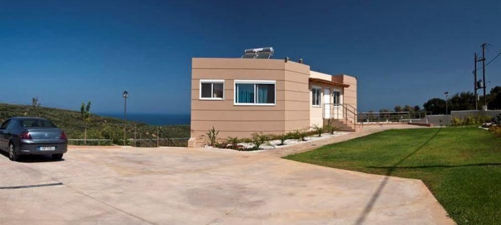 Villa Ariella With Sea View Agia Marina Exteriér fotografie